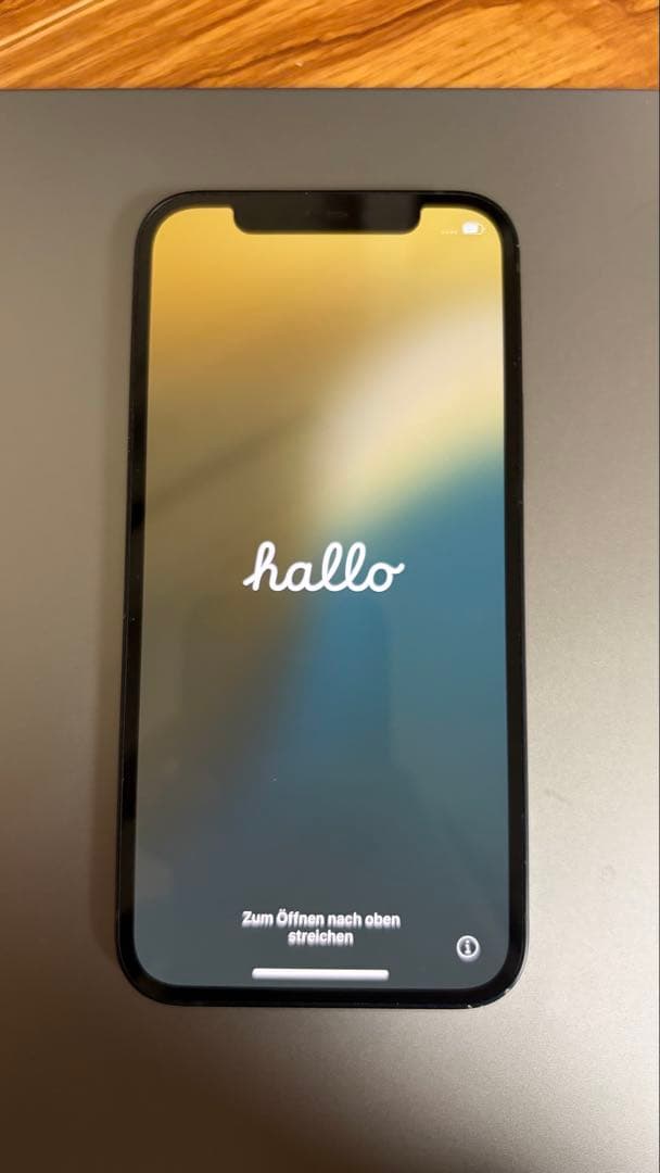 Apple iPhone 12 ブラック 本体　SIMフリー