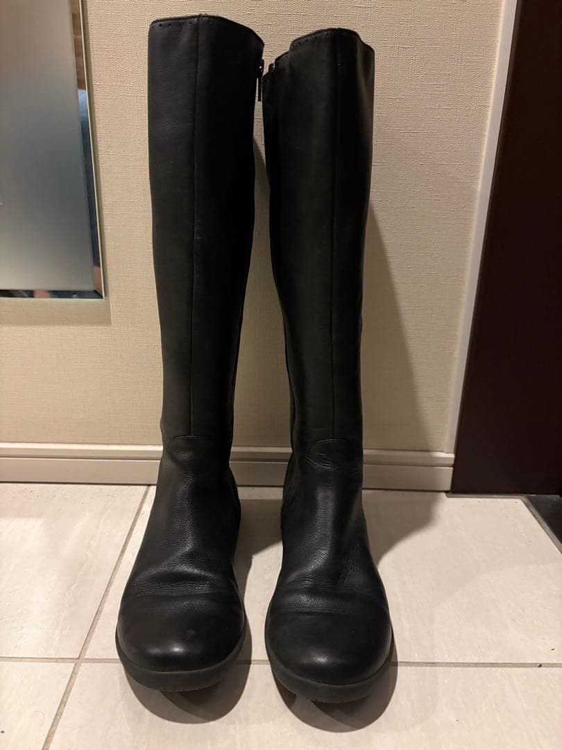 カンペール　ブラックレザー ロングブーツ サイドファスナー