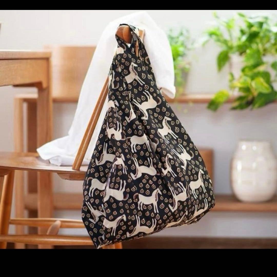 新品未使用マリメッコmarimekko エコバッグ　スマートバッグ干支馬廃盤