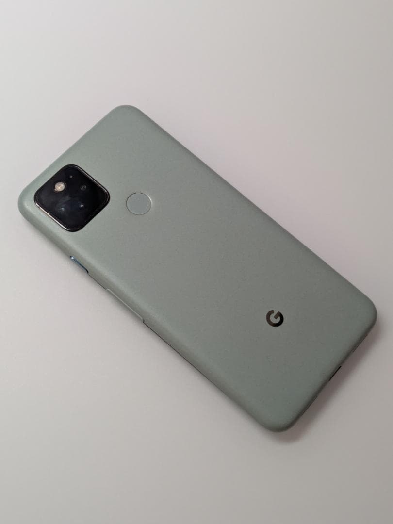 Google Pixel 5 本体