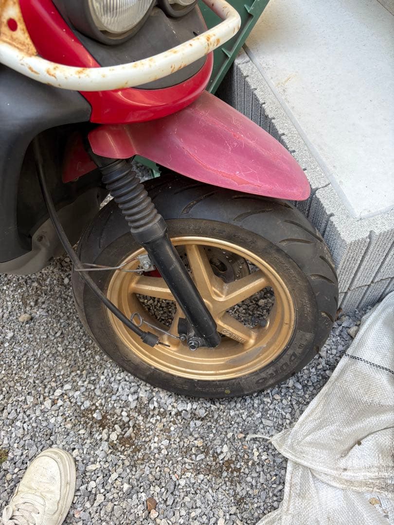 ヤマハ　bw's100 台湾仕様部品取り車