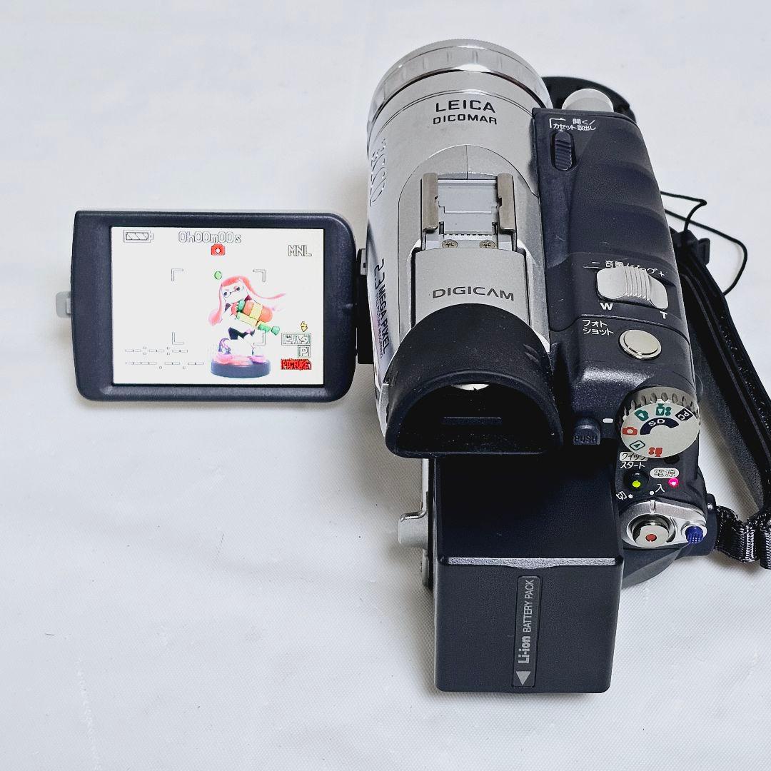 美品 パナソニック NV-GS200 デジタルビデオカメラ シルバー