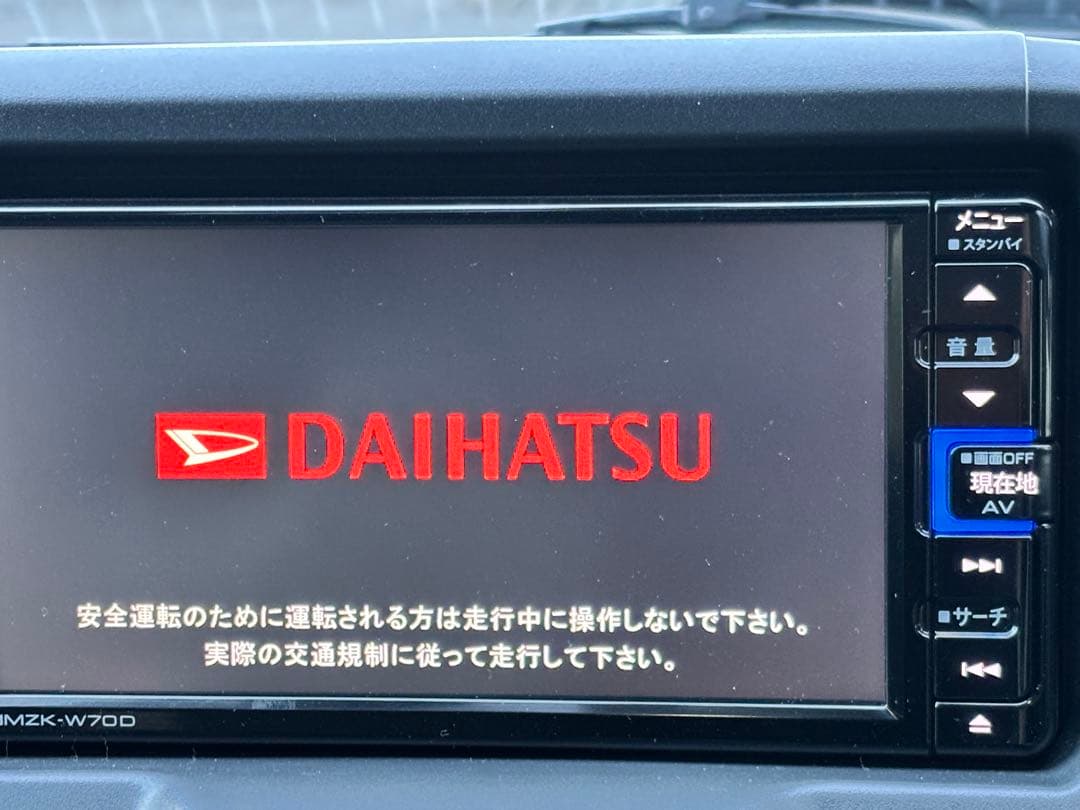 DAIHATSU NMZK-W70D カーナビ