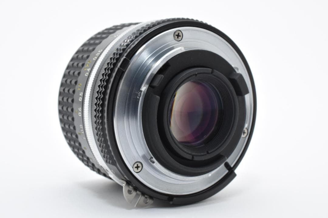 ■ 単焦点　Nikon Ai NIKKOR 35mm F2.8