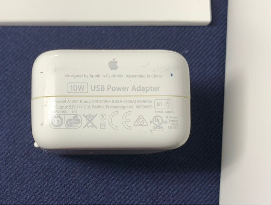 iPad 第6世代 32GB Wi-Fi+Cellular スペースグレイ