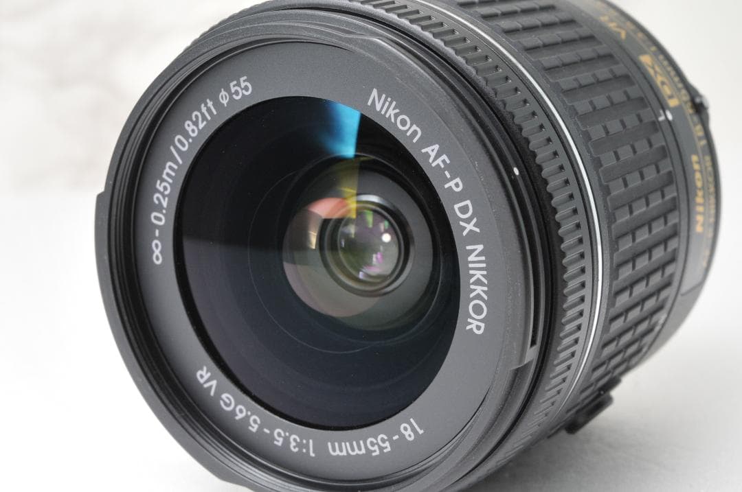 ショット数新品級❣️美品 Nikon D5300⭐️Wi-Fi スマホ転送 一眼レフ