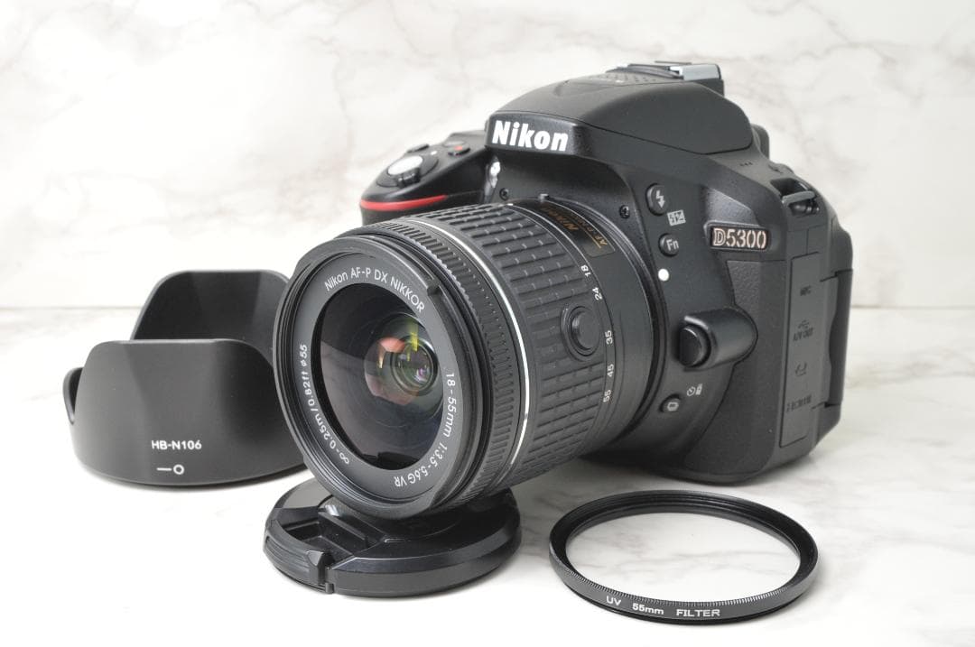 ショット数新品級❣️美品 Nikon D5300⭐️Wi-Fi スマホ転送 一眼レフ