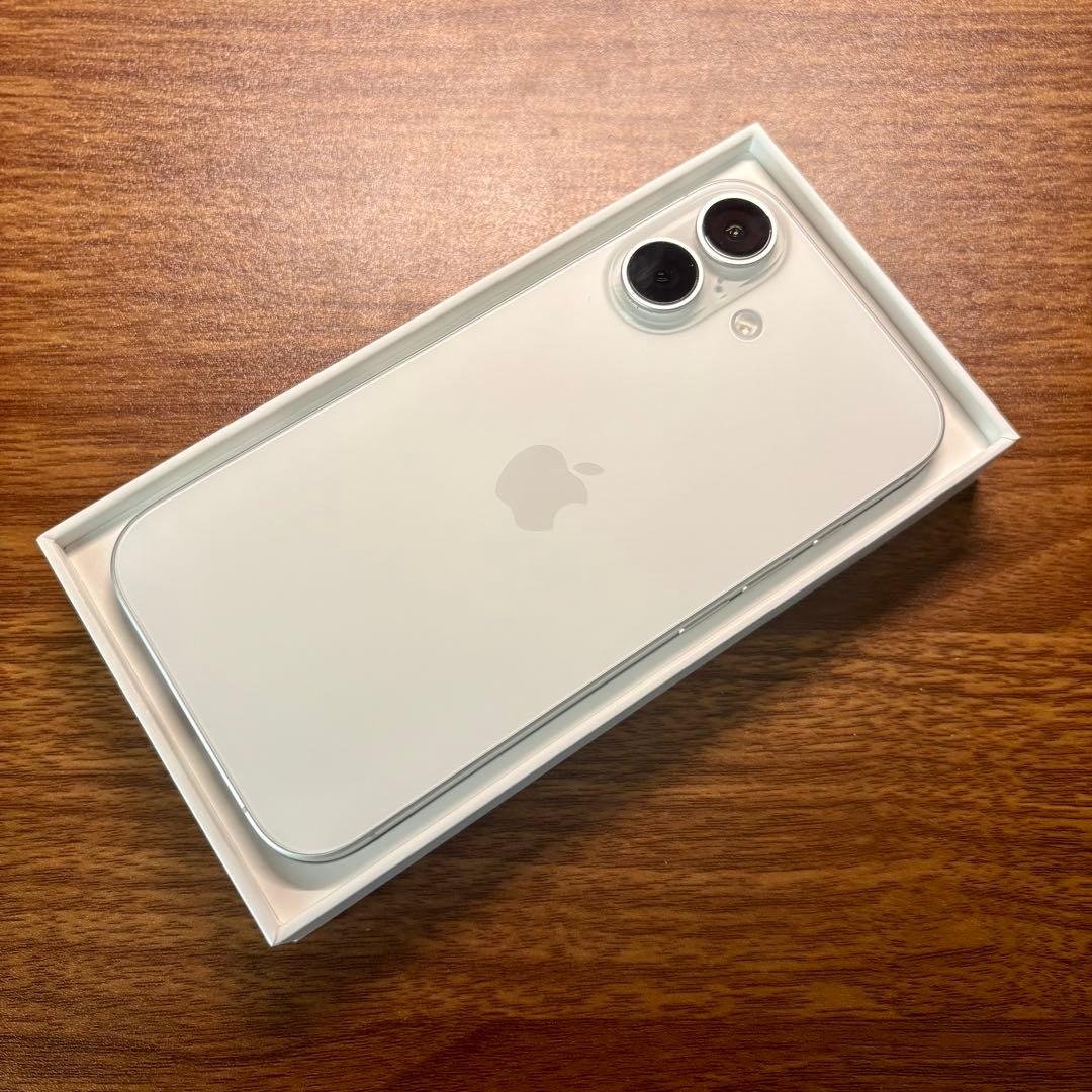 iPhone16 128GB ホワイト SIMフリー