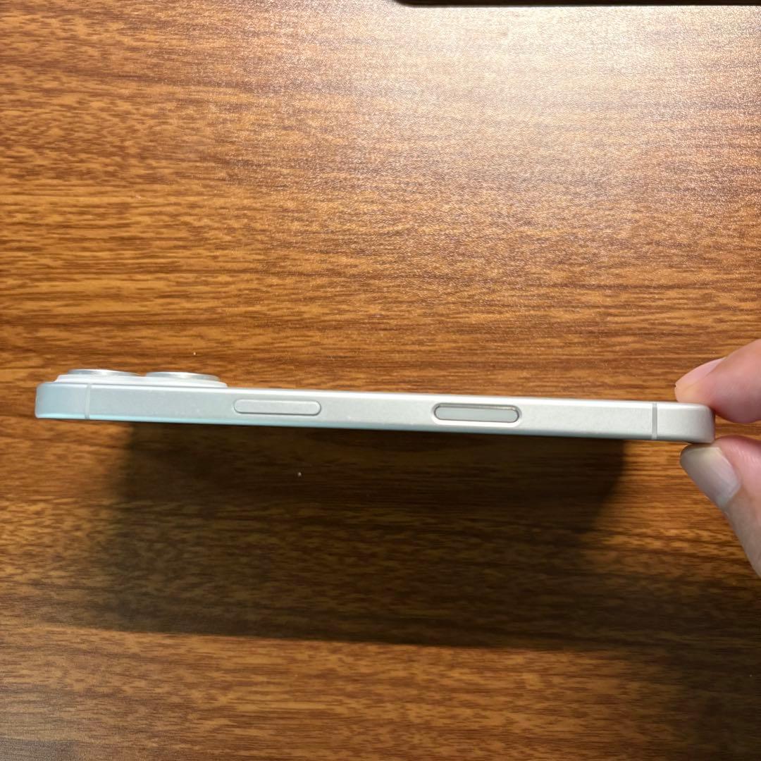 iPhone16 128GB ホワイト SIMフリー