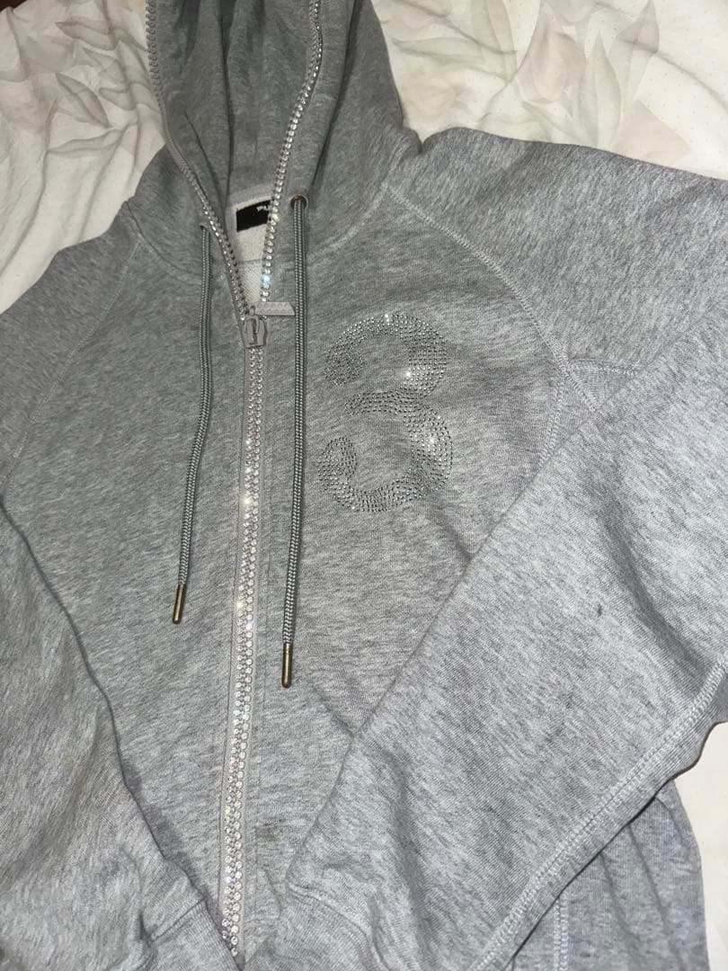 1PIU1UGUALE3 RELAX 上下セットアップ