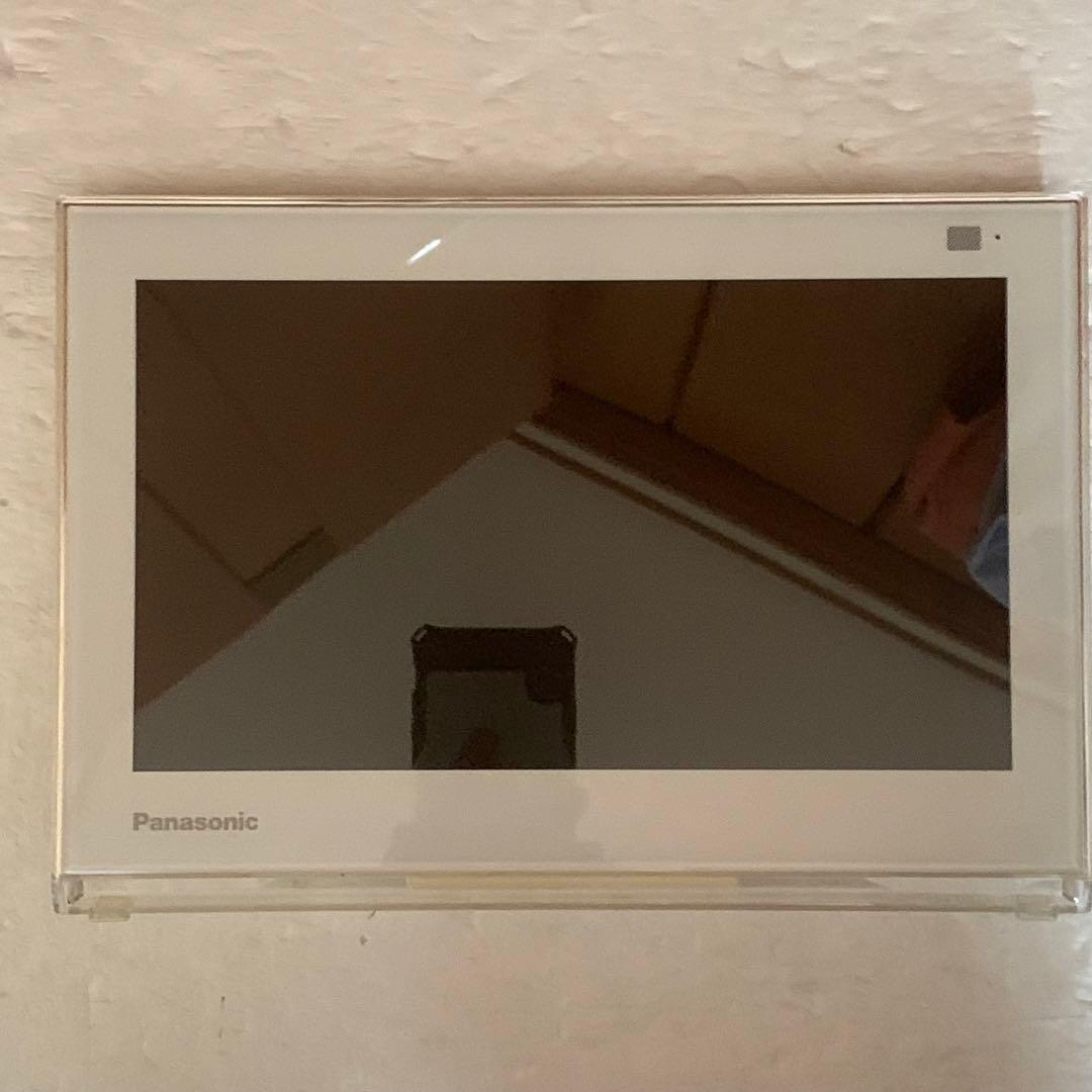 ジャンク Panasonic UN-10E6D プライベートビエラ モニターのみ