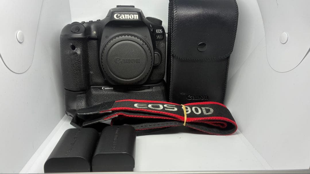 Canon 90D バッテリーグリップ ストラップ ストロボ バッテリー セット