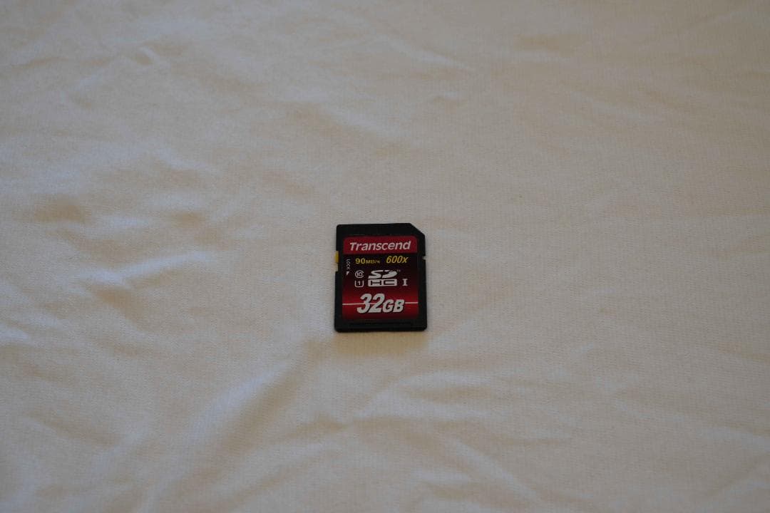 SONY α6000 (ILCE-6000) + レンズ【良好・付属品多数】