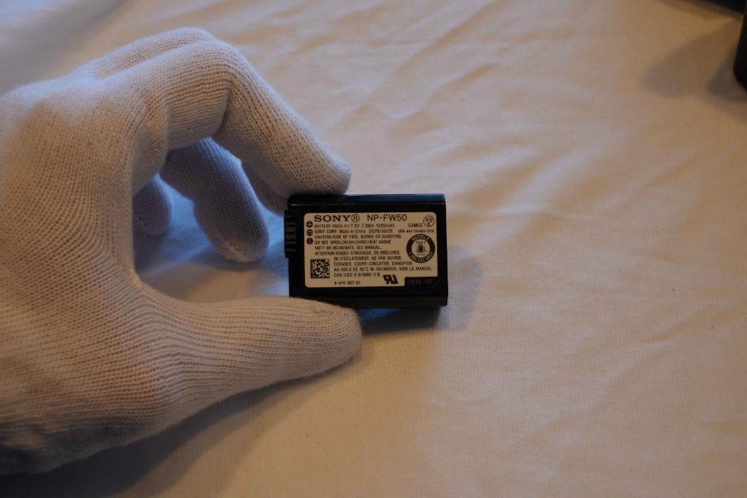 SONY α6000 (ILCE-6000) + レンズ【良好・付属品多数】