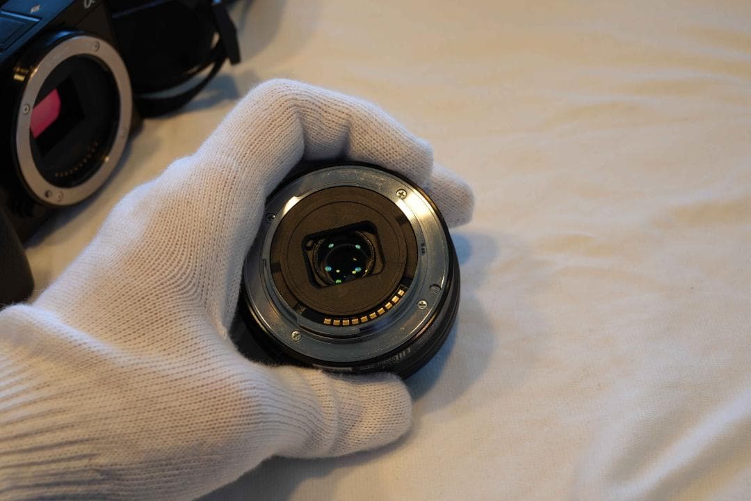 SONY α6000 (ILCE-6000) + レンズ【良好・付属品多数】