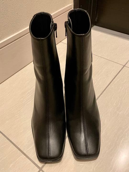 UNITED TOKYO ユナイテッドトウキョウ スクエアショートブーツ 黒