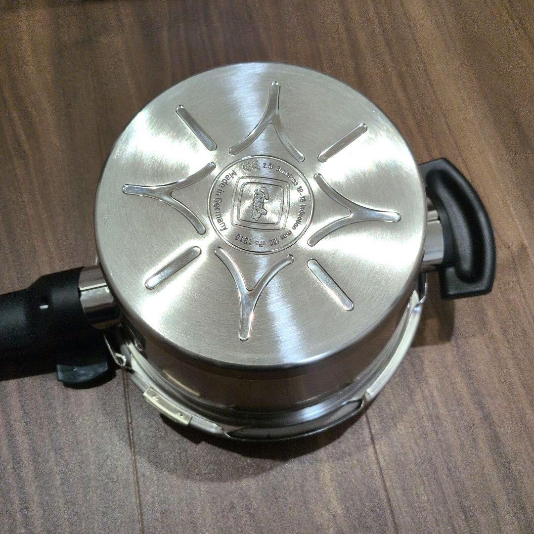 【未使用/箱あり】Fissler　コンフォート圧力鍋 2.5L　径18cm