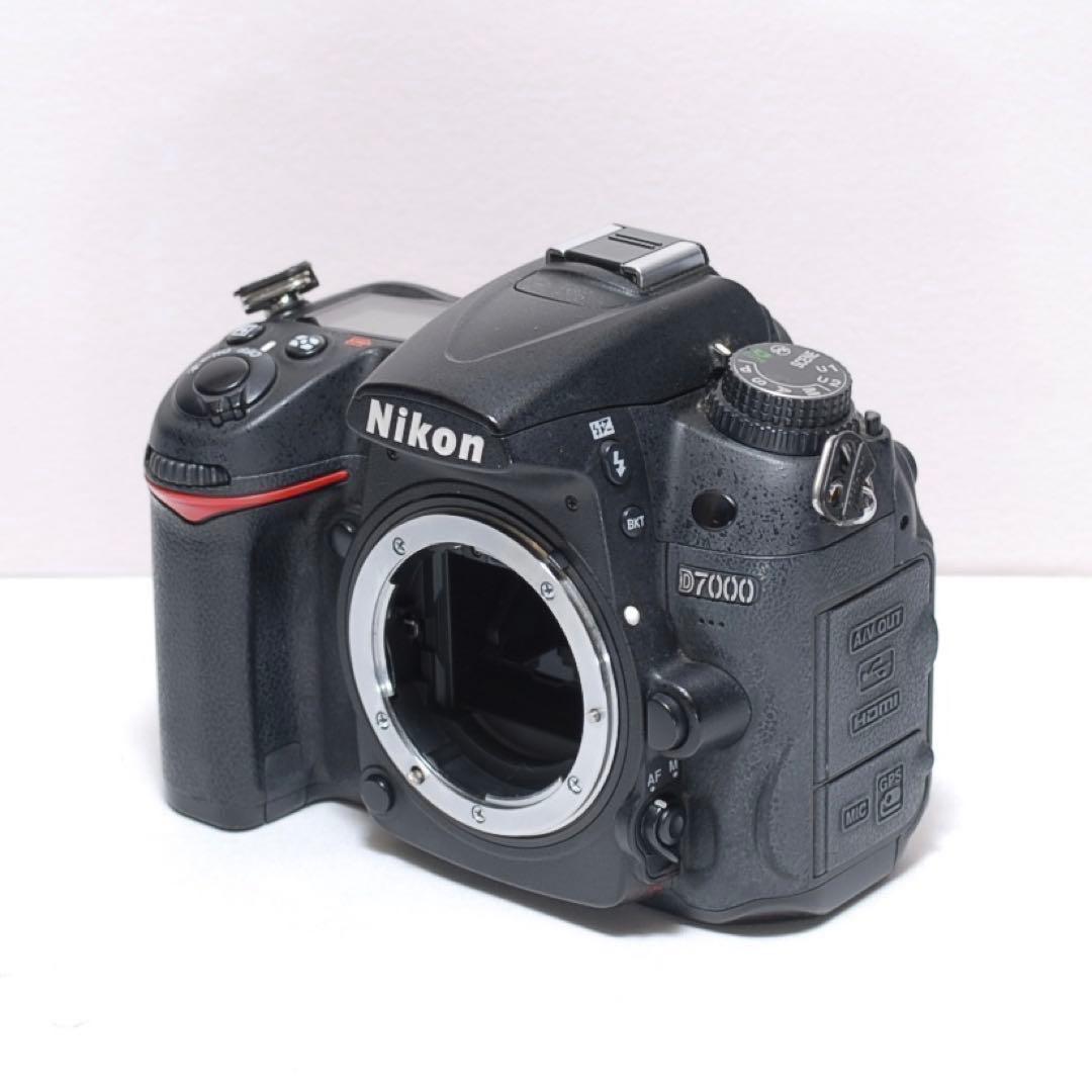 ✨Nikon D7000✨ニコン✨ダブルレンズ✨お子様の成長記録に✨
