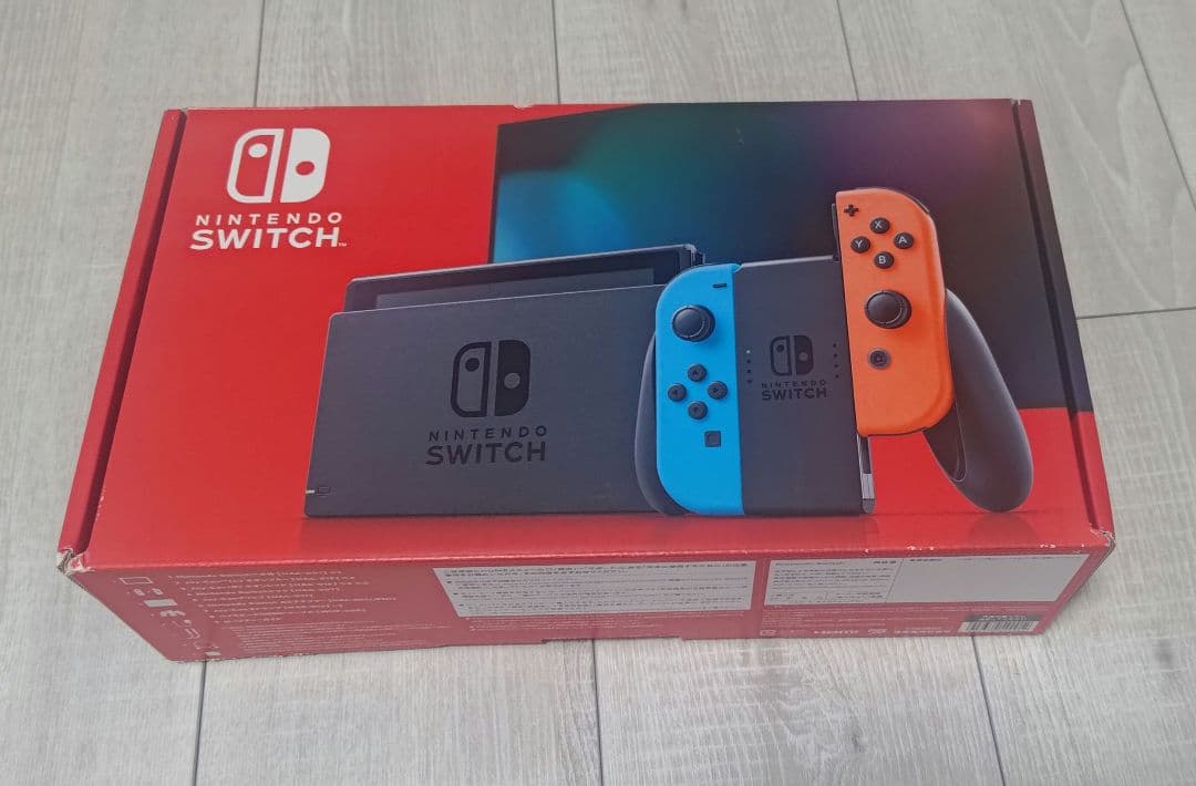 Nintendo Switch 本体 本体カバーとケースとソフト付