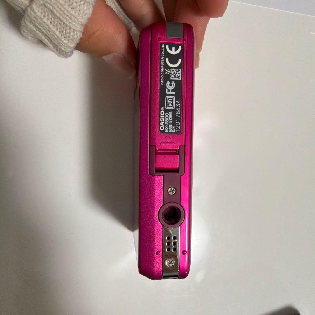 CASIO EX-Z800 カメラ(録画機能付き)