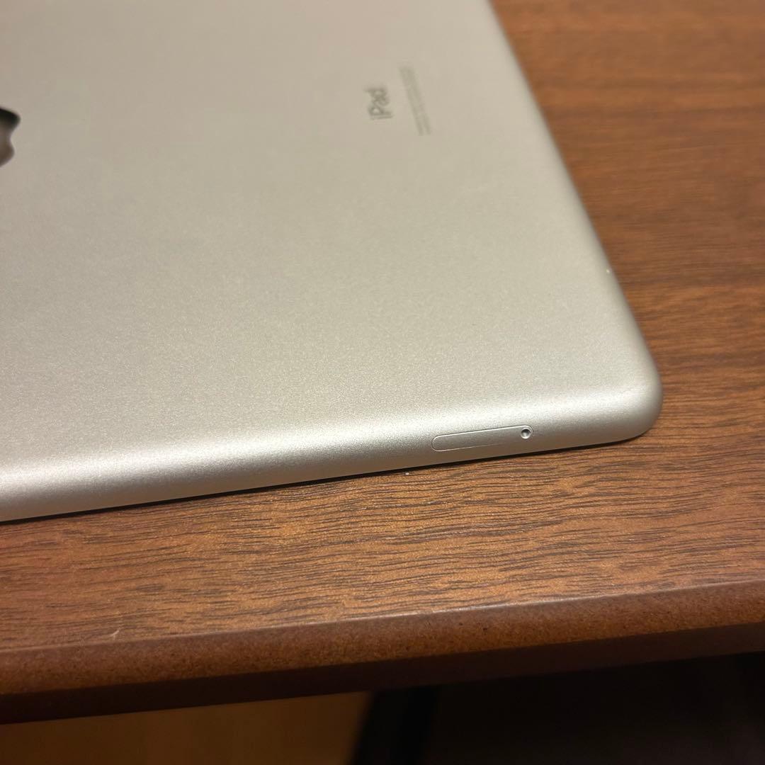 iPad 第7世代（32GB）