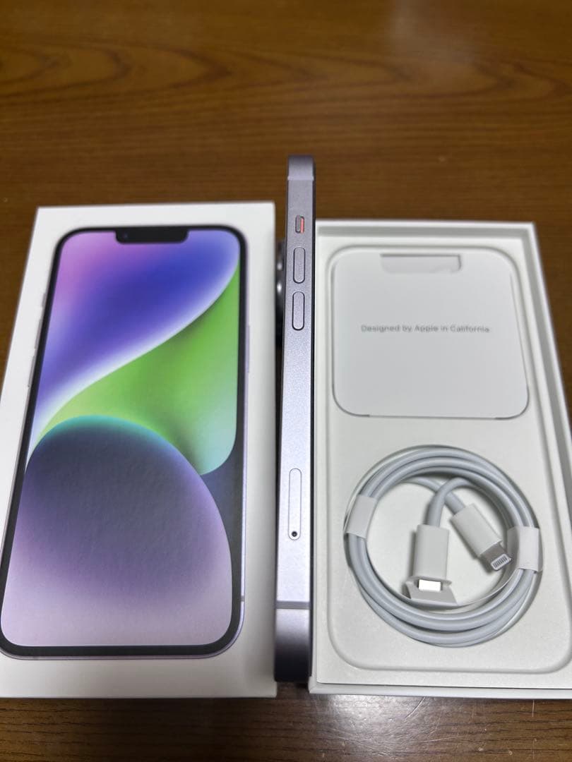 【極美品】iPhone14 256G SIMフリー purple Apple版