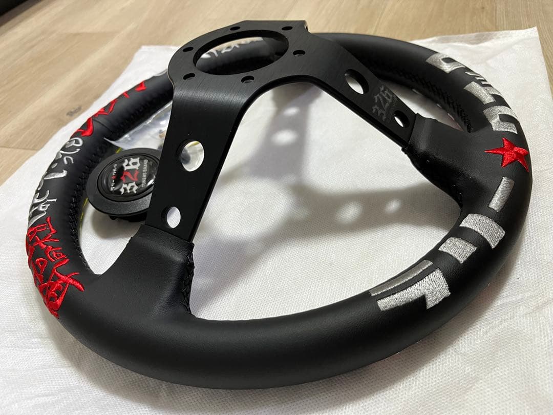 未使用【326 春口満 ラリークイック】ステアリング 32φ レザー