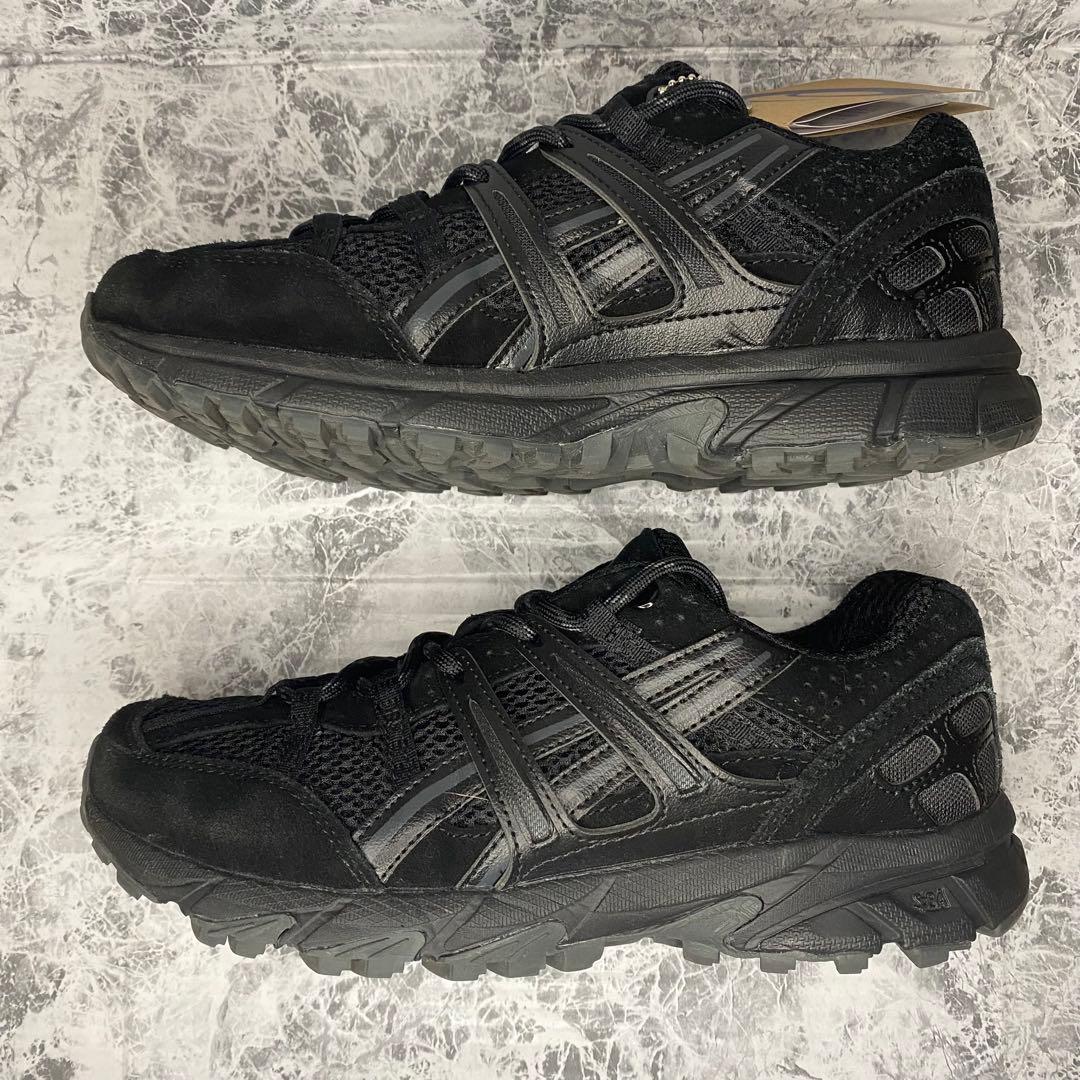 【美品】asics gel-sonoma 15-50 オールブラック 25.5㎝