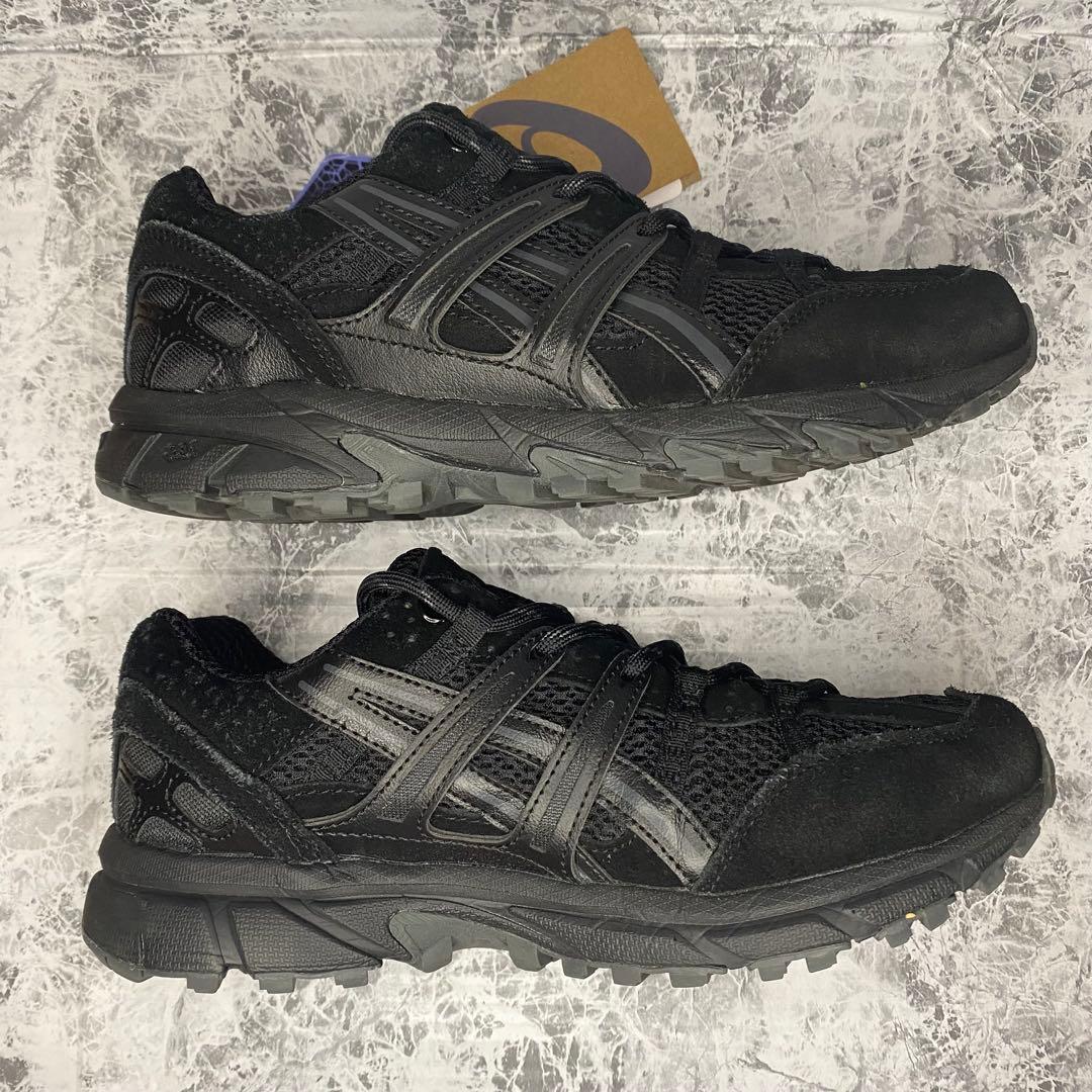 【美品】asics gel-sonoma 15-50 オールブラック 25.5㎝