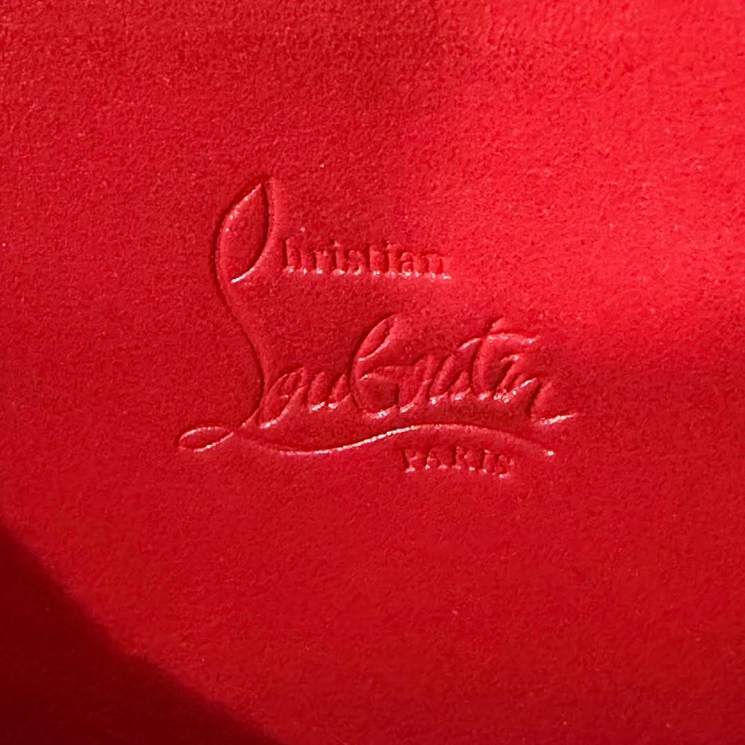 ✨️美品✨️ ルブタン 長財布 パネトーネ ラウンド ジップ ブラック レザー