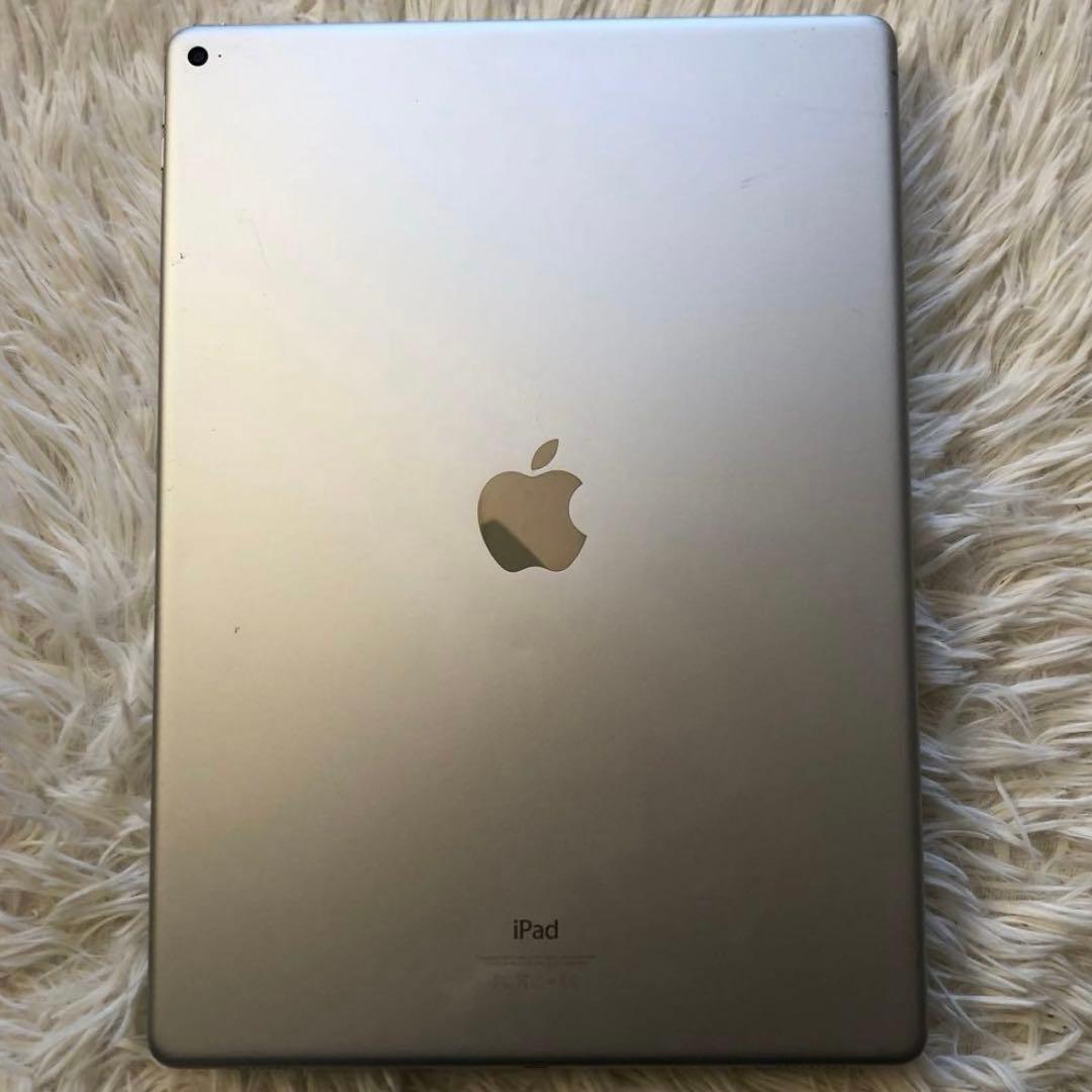 【早い者勝ち】iPad Pro 12.9 128GB Wi-Fi【すぐ発送】