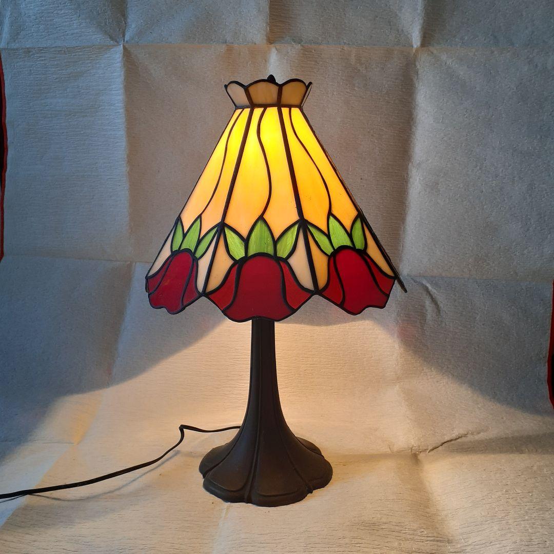 アンティーク調　テーブルランプ　ステンドグラス