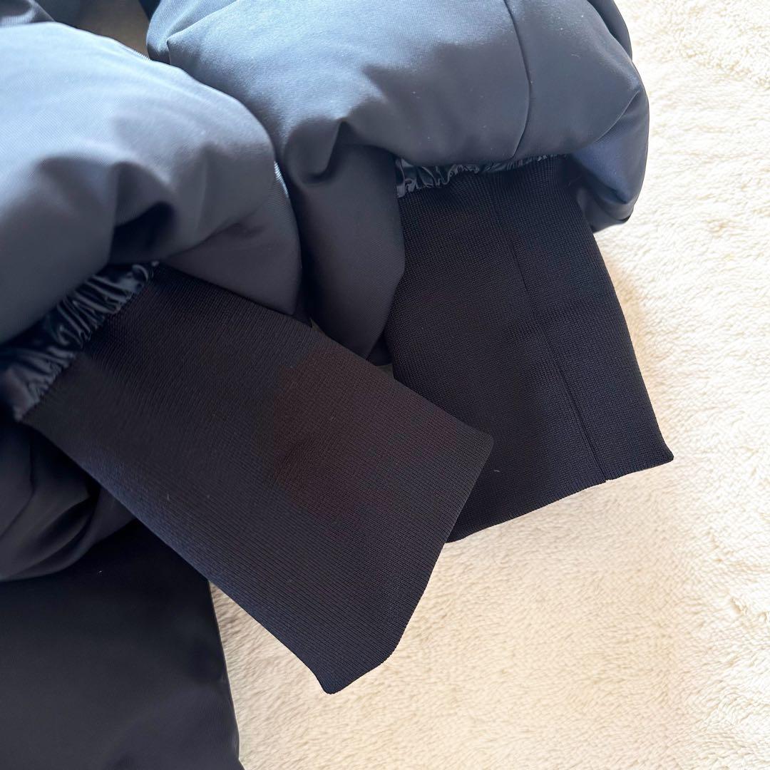 美品 UNIQLO＋J ハイブリッド ダウンショートコート ネイビー