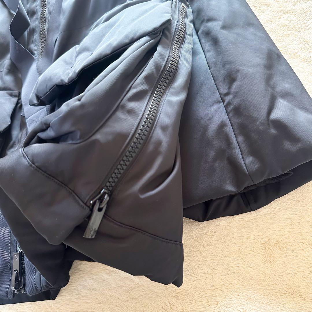 美品 UNIQLO＋J ハイブリッド ダウンショートコート ネイビー