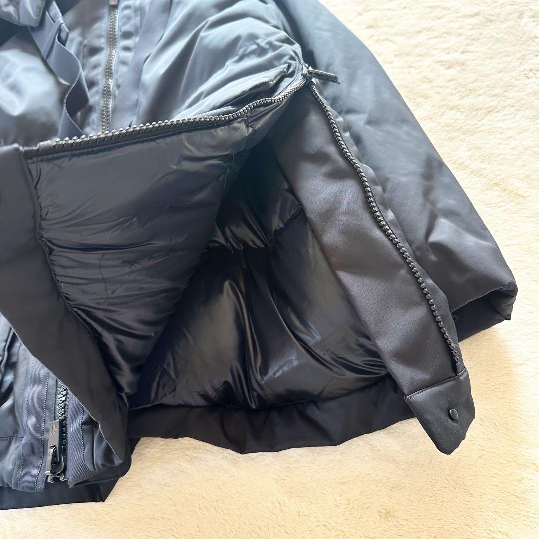 美品 UNIQLO＋J ハイブリッド ダウンショートコート ネイビー