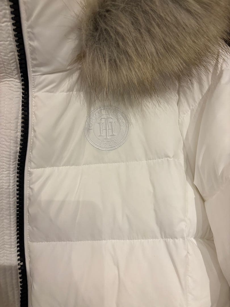 トミーヒルフィガー　SORONA パデッド　ベルト付き　中綿ジャケット　ホワイト