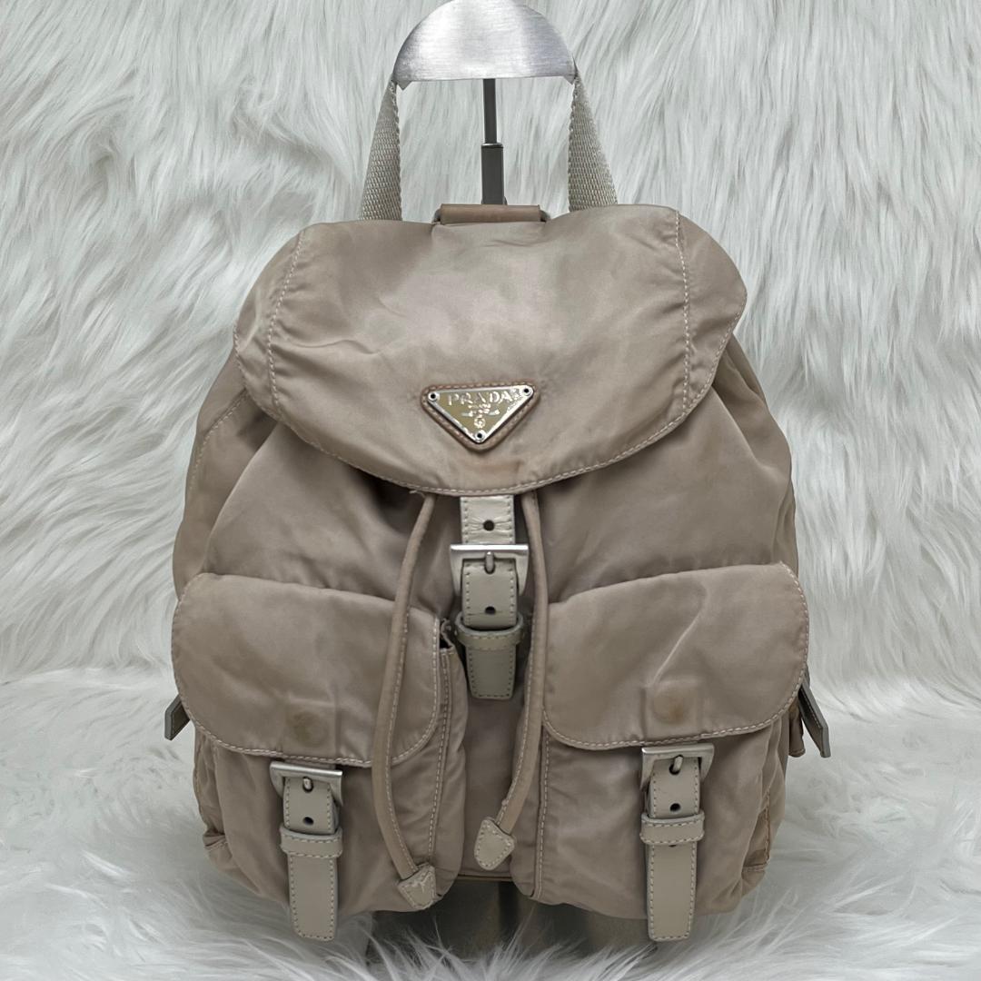 プラダ　PRADA リュック バックパック 三角ロゴプレート 白タグあり