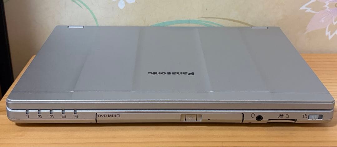 パナソニックLet’snote CF−SZ6RDQVS 10Pro初期化済み③