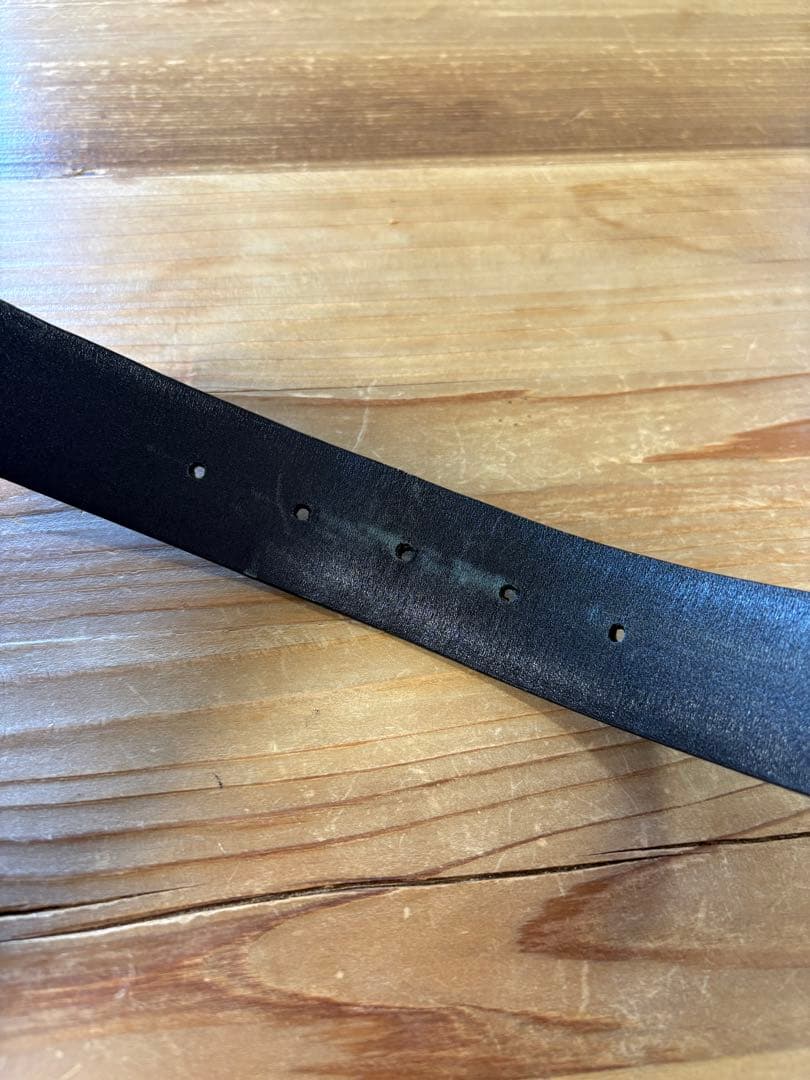 な*ん様 ベルルッティ カリグラフィレザーベルト