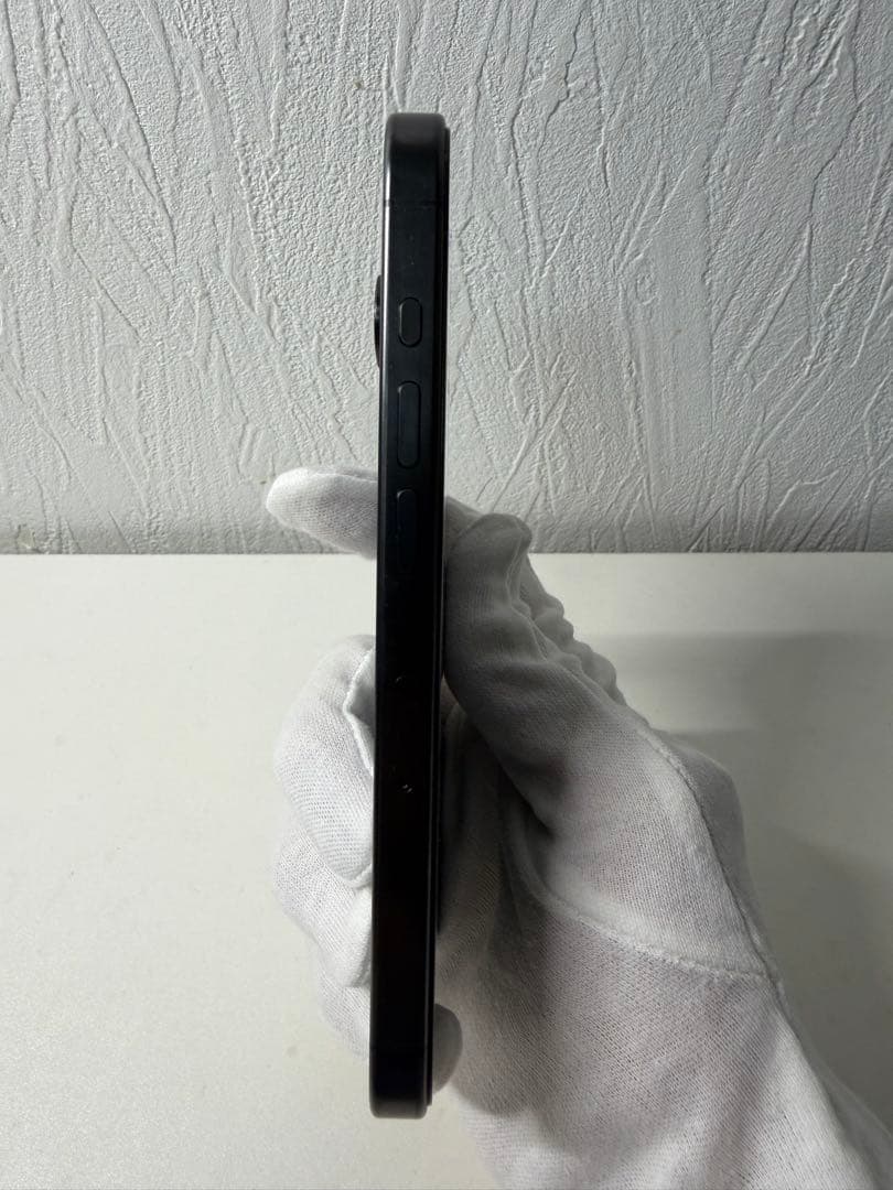 ★美品★iPhone15Pro 256GB SIMフリー ブラックチタニウム