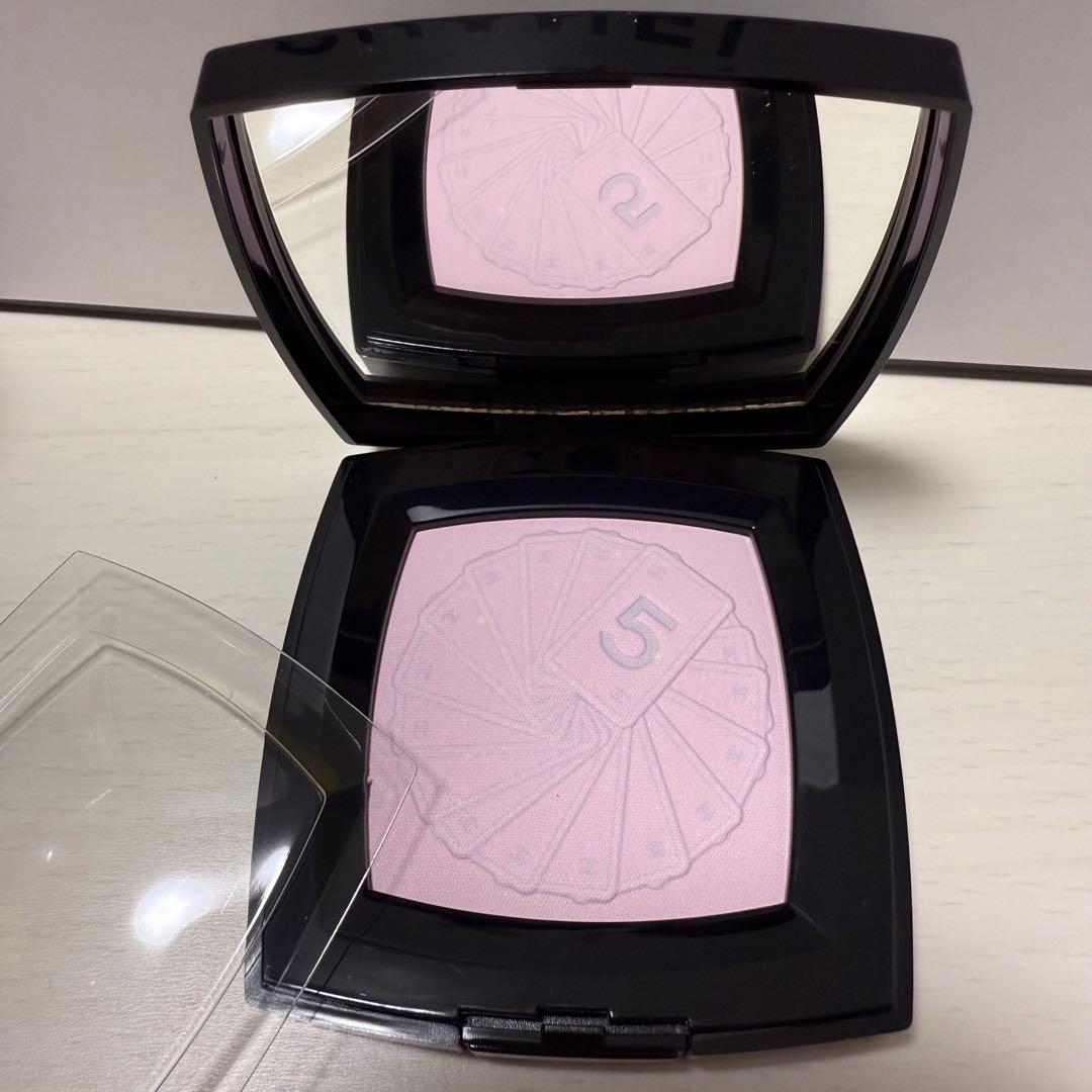 CHANELチーク/ラヴェンダー