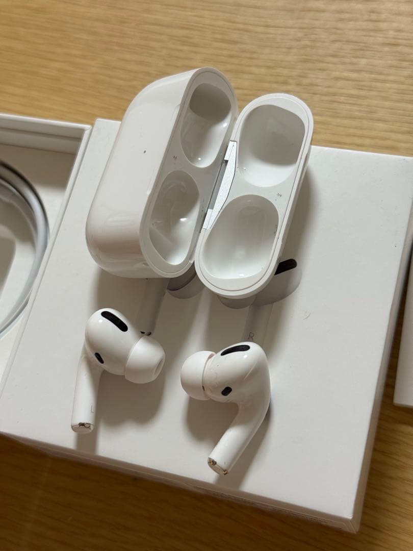 【Apple純正品/付属品完備】AirPods Pro (第1世代)