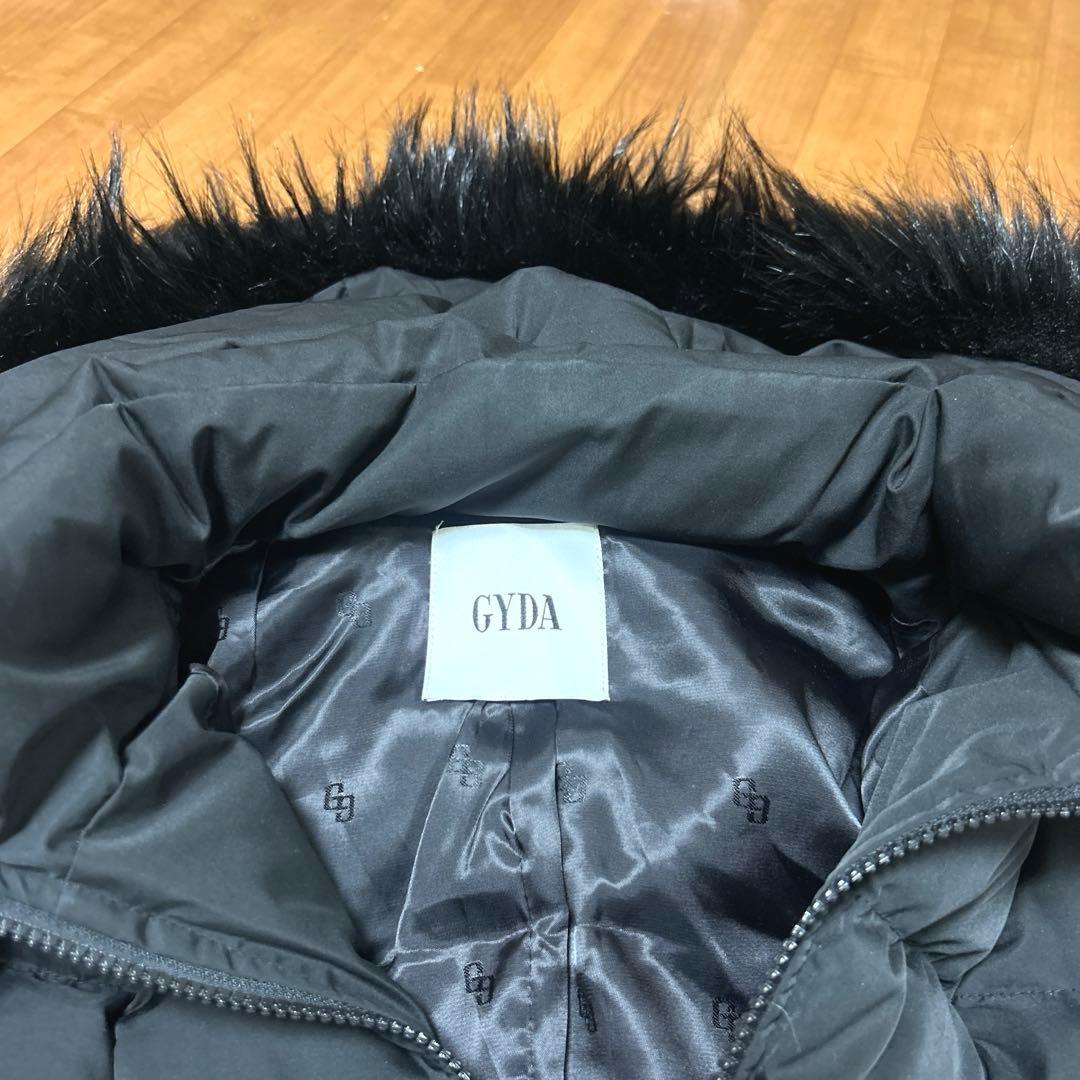 GYDA ブラック 中綿 ベルト付きダウンジャケット