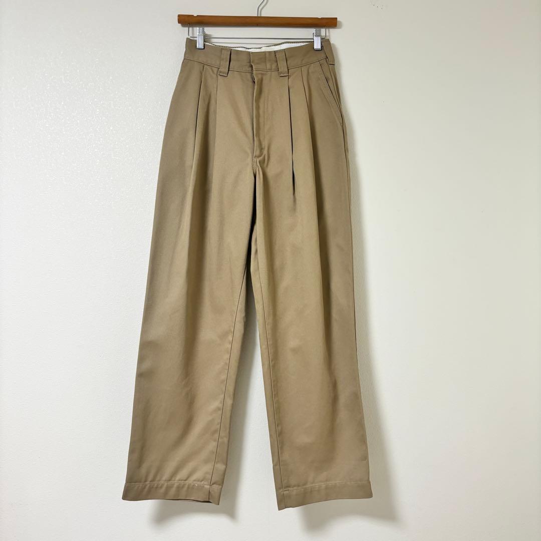 美品　ザシンゾーン　タックチノ　トムボーイパンツ ベージュ　ツータック