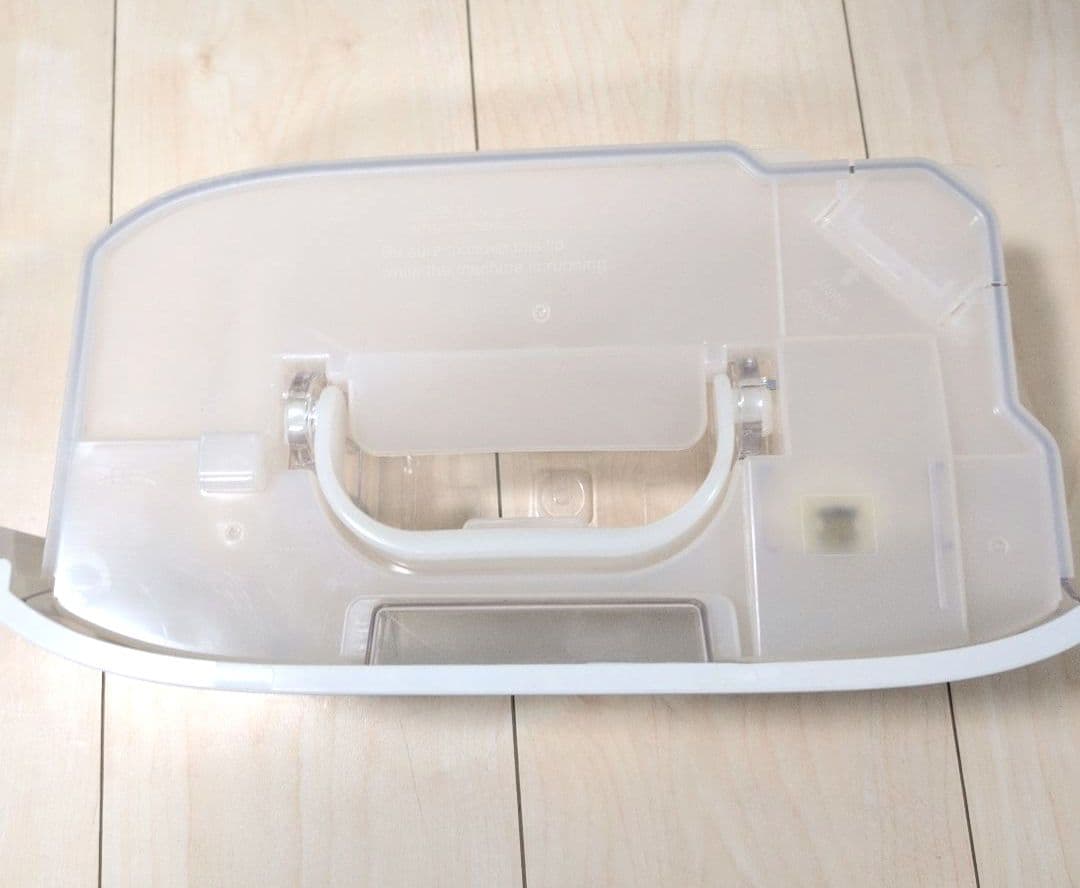 パナソニック　衣類乾燥除湿機　F-YZR60