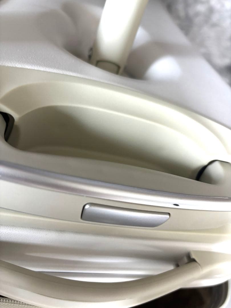 【あーちゃん様】のりっこ 子供が乗れる！キャリーケース