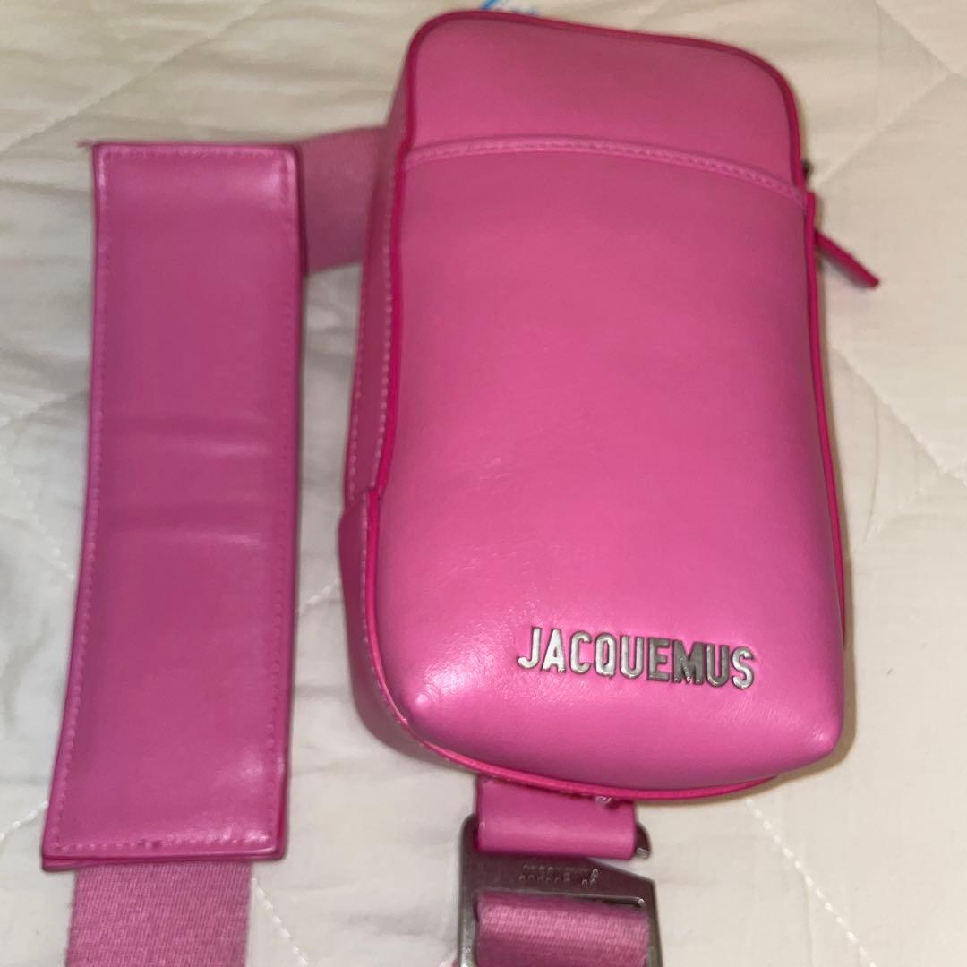 JACQUEMUS ピンク ボディバッグ