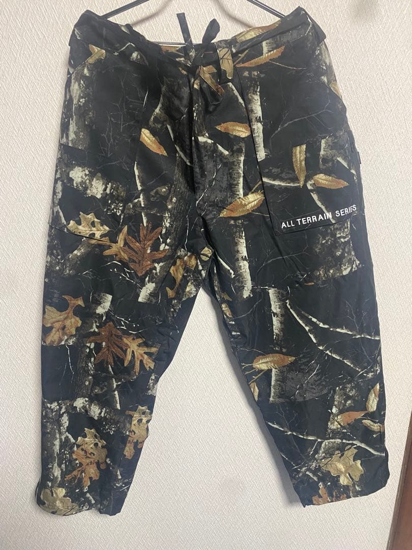 25-26REPUBLIC スノボーウェア