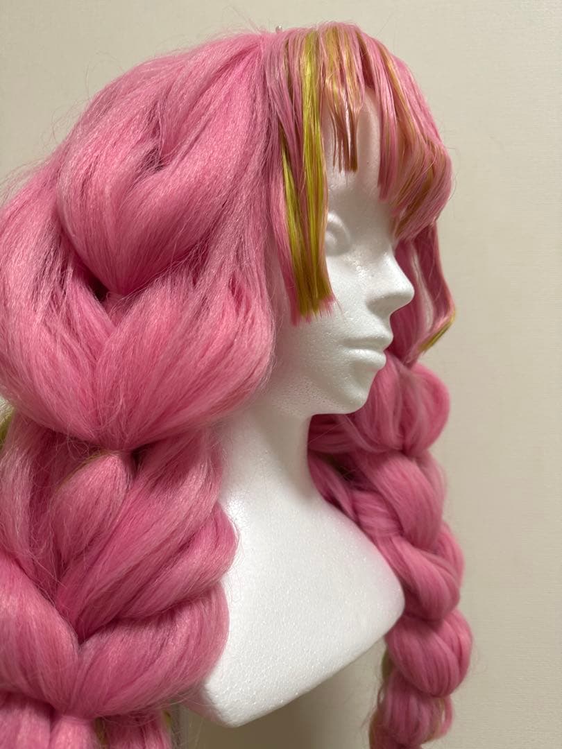 甘露寺蜜璃　セット済みウィッグ