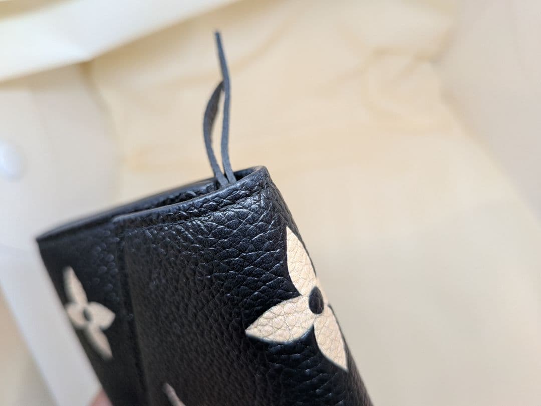 ルイヴィトン ポルトフォイユ ヴィクトリーヌ バイカラー アンプラント 財布